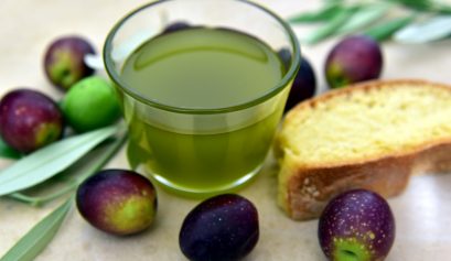 Olio di Frantoio da olive acerbe